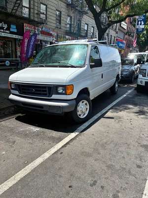 2007 Ford Econoline E150 Cargo - Van