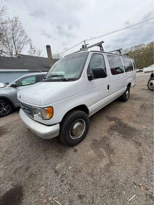 1998 Ford Econoline E350 Super Duty Passenger - Extended Van