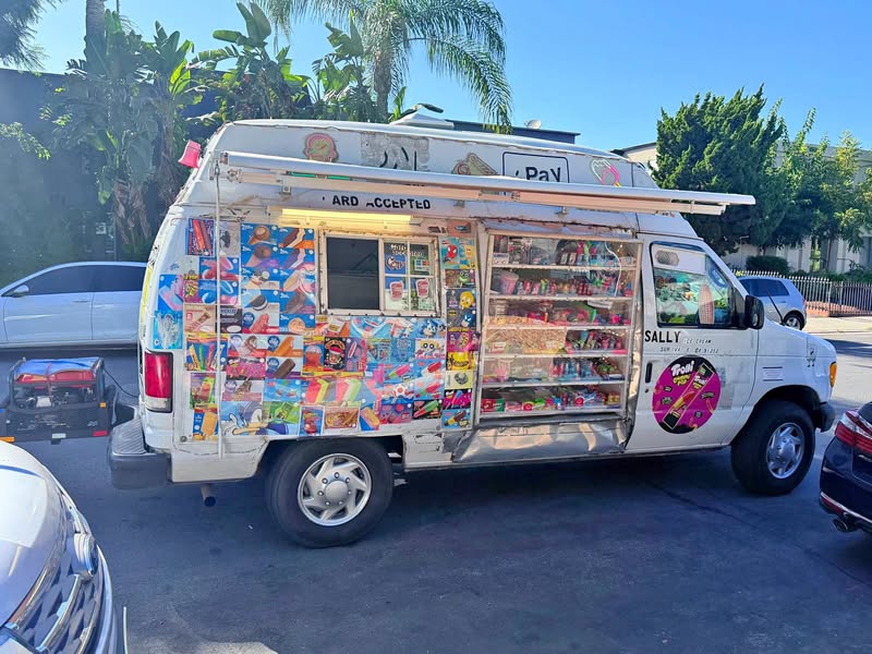 2001 Ford Econoline - Van