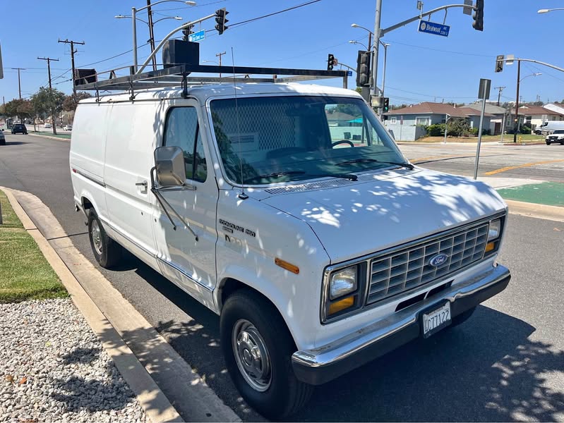 1990 Ford Econoline E250 Cargo - Van