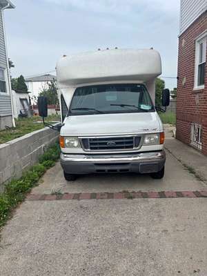 2006 Ford Econoline E150 Passenger