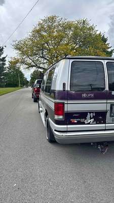 1996 Ford Econoline E150 Passenger - Van