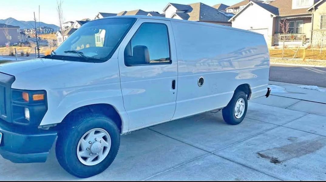 2009 Ford Econoline E250 Cargo