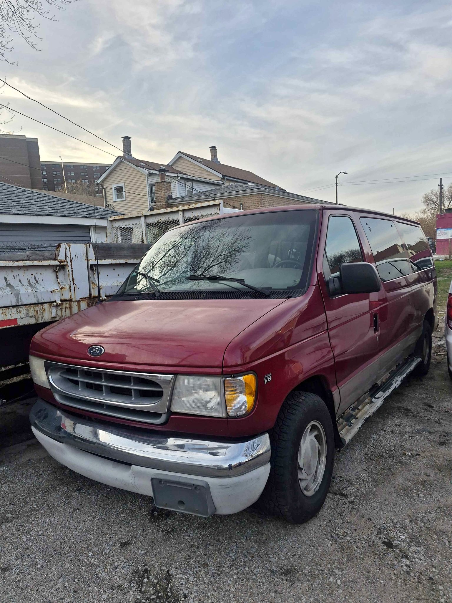 2001 Ford Econoline E150 Passenger - Van
