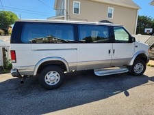 1997 Ford E-350 Econoline Club Wagon E350