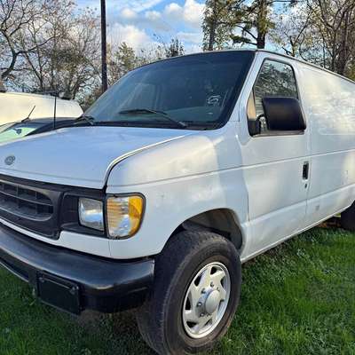 2000 Ford Econoline
