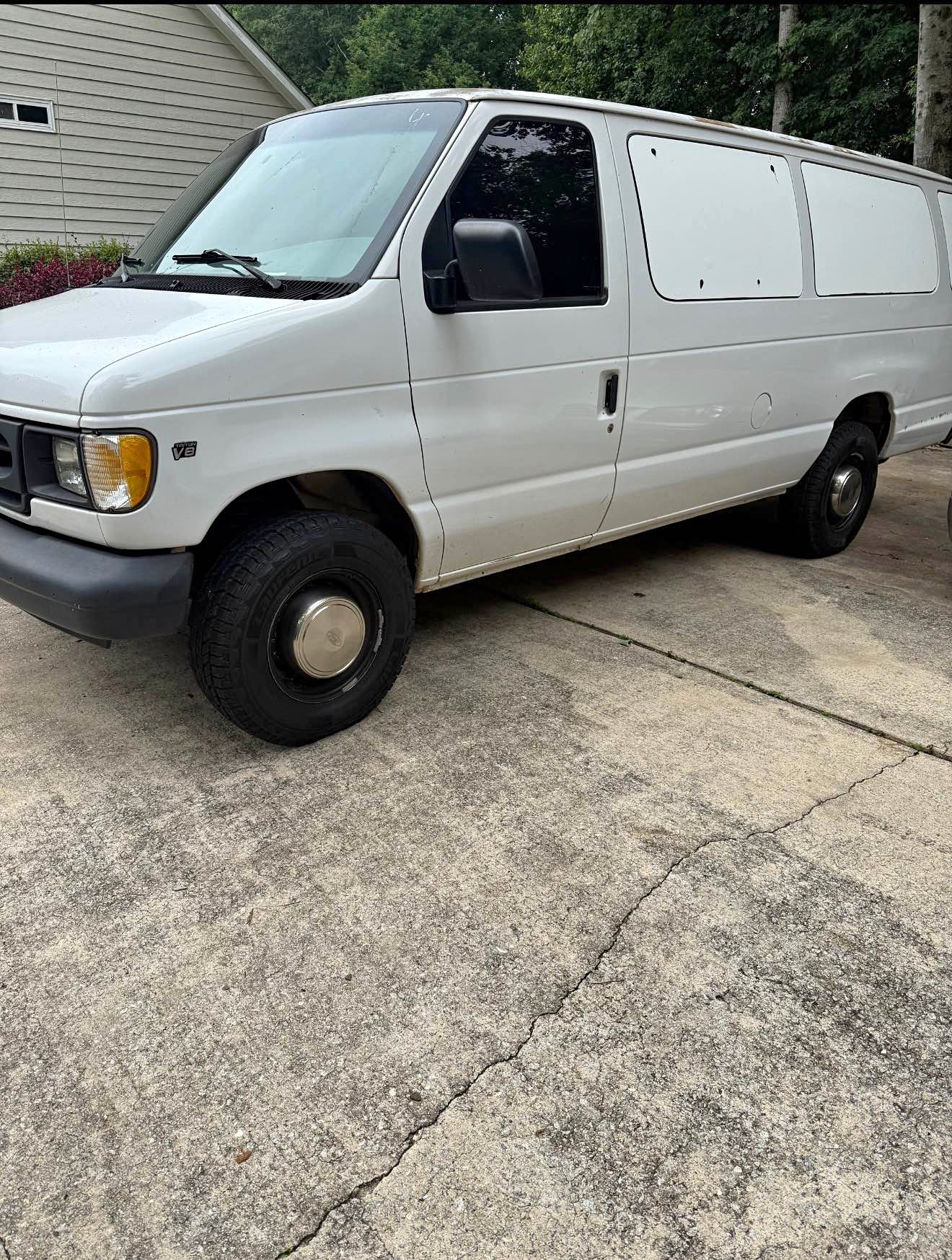 2000 Ford econoline van - Extended Van 3D