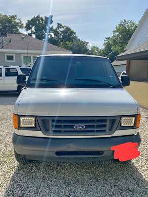 2007 Ford Econoline E150 Cargo - Van