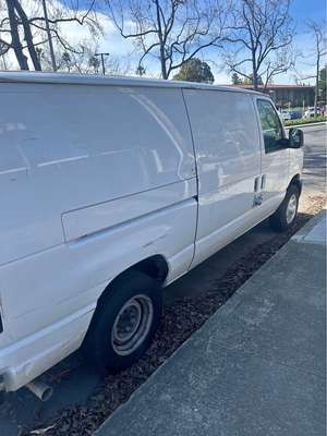 2011 Ford Econoline E150 Cargo - Van