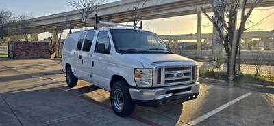 2009 Ford econoline  cargo van