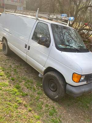 2006 Ford Econoline E250 Cargo - Van