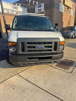 2014 Ford Econoline E250 Cargo - Van