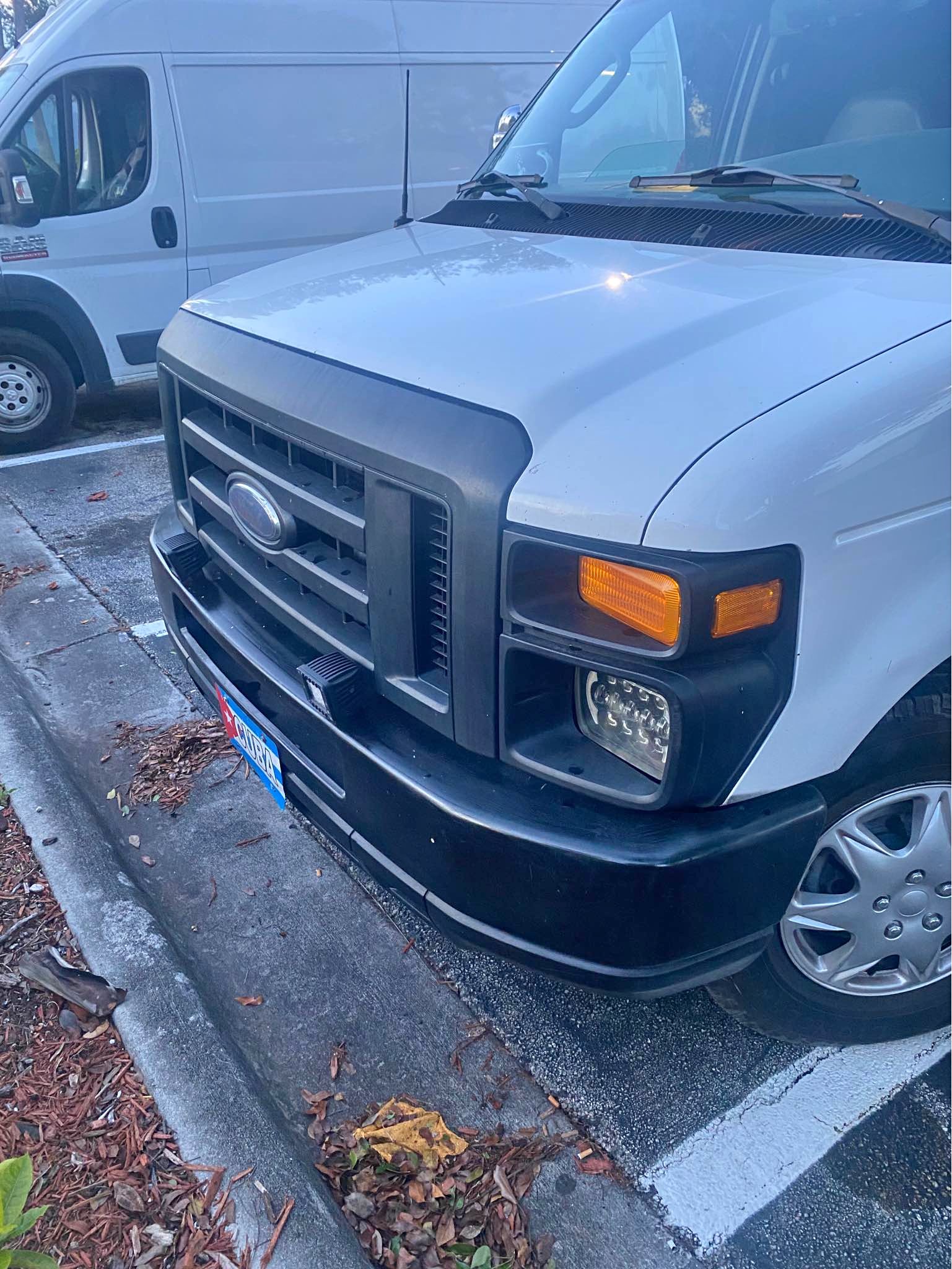 2008 Ford Econoline E250 Cargo - Van