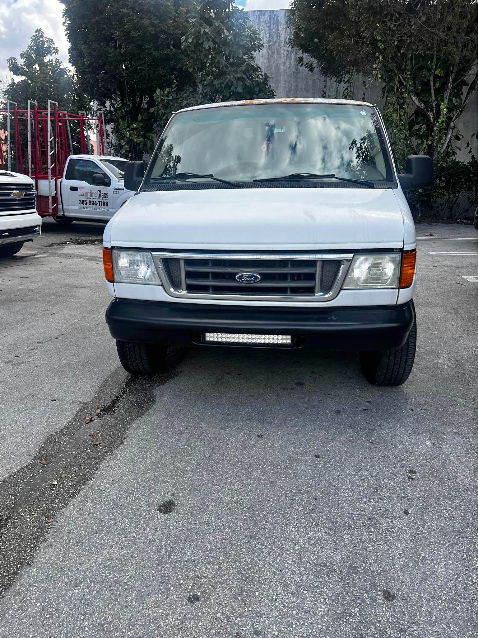 2007 Ford Econoline E350 Cargo - Van