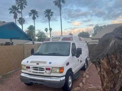 2008 Ford Econoline E350 Super Duty Cargo - Extended Van