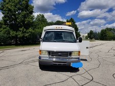 2005 Ford E-350 Econoline