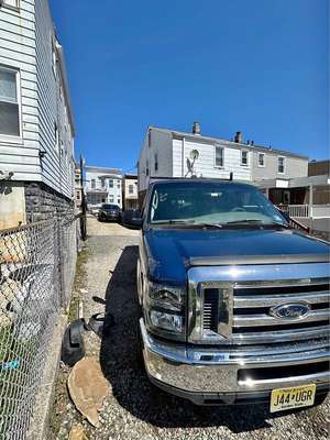 2008 Ford Econoline E150 Cargo - Van