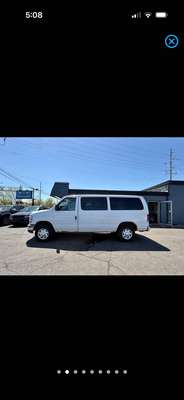 2011 Ford Econoline E350 Super Duty Cargo - Van
