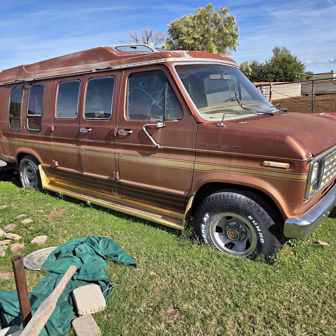 1984 Ford Econoline E150 Passenger - Van
