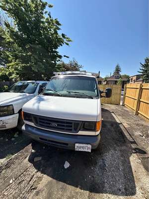 2007 Ford Econoline E350 Super Duty Cargo - Van