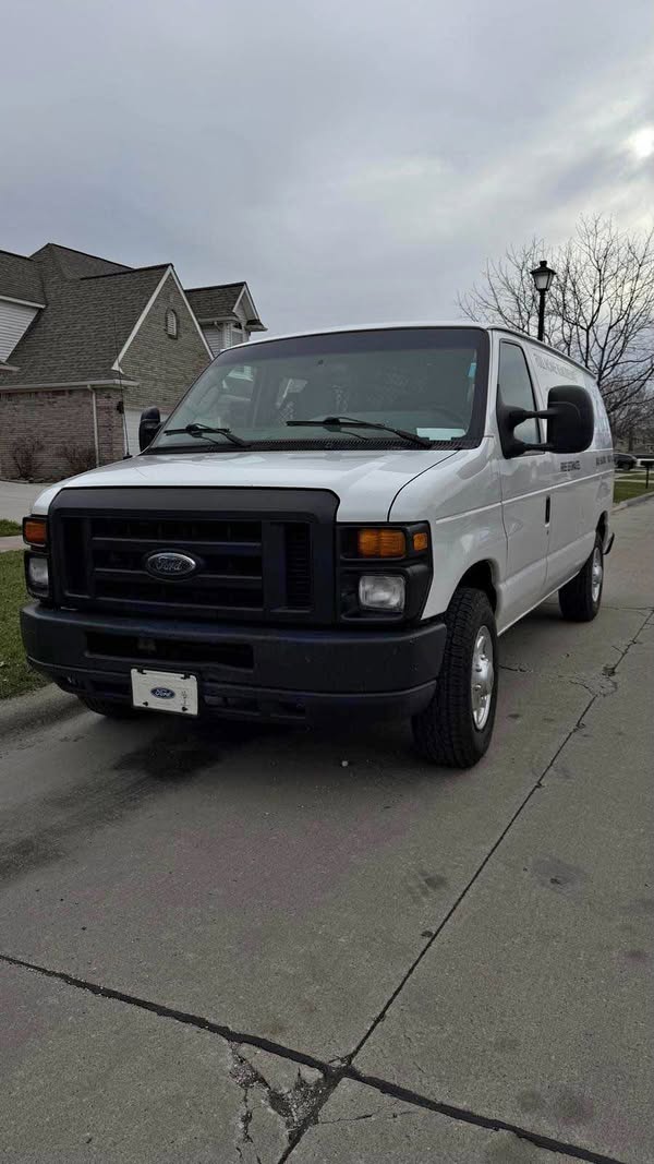 2010 Ford Ford E-250 Econoline
