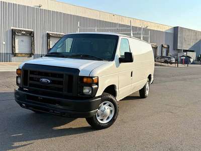 2011 Ford Econoline E150 Cargo - Van