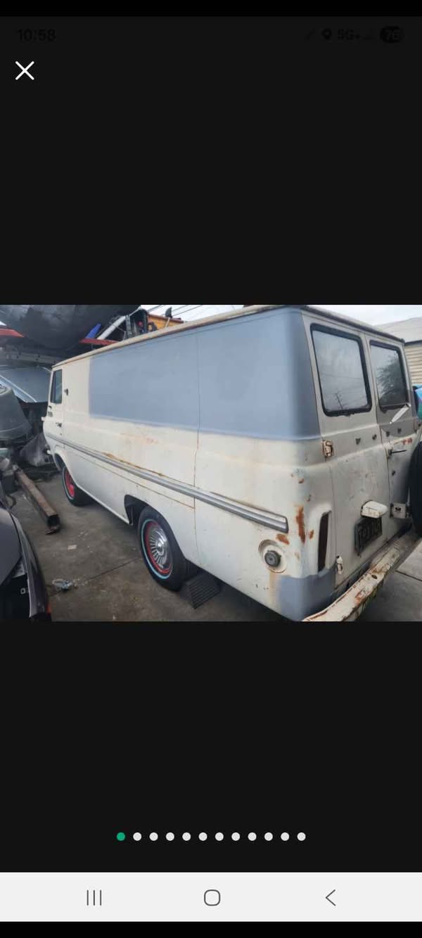 1966 Ford Econoline - Super Van
