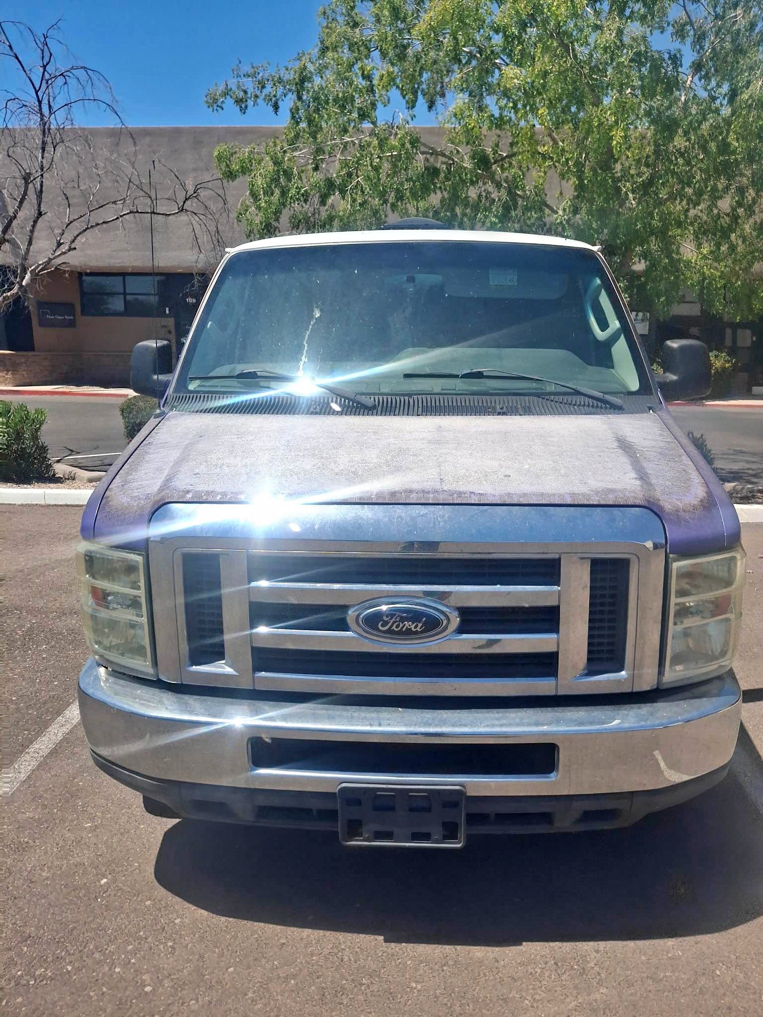 2009 Ford Econoline - Van