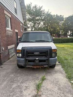 2012 Ford Econoline E350 Super Duty Cargo - Extended Van