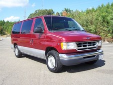 1998 Ford E-150 Econoline Club Wagon Chateau
