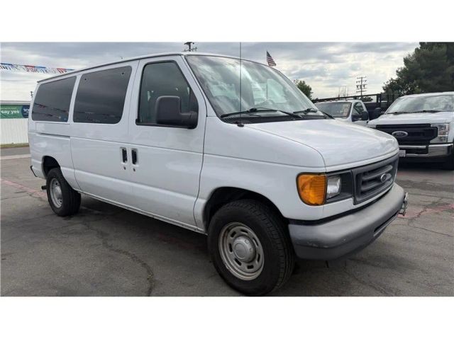 2006 Ford Econoline XL Van 3D