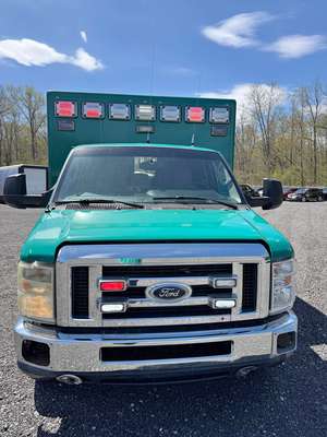 2013 Ford Econoline - Ambulance E-450