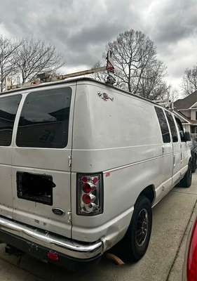 2002 Ford Econoline