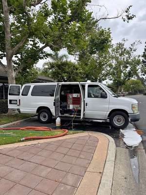 2009 Ford Econoline E350 Super Duty Passenger - Extended Van