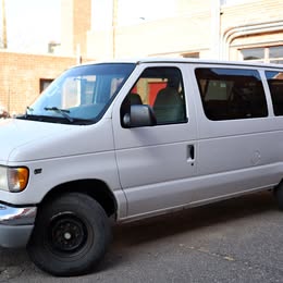 2008 Ford Econoline E250 Cargo - Extended Van