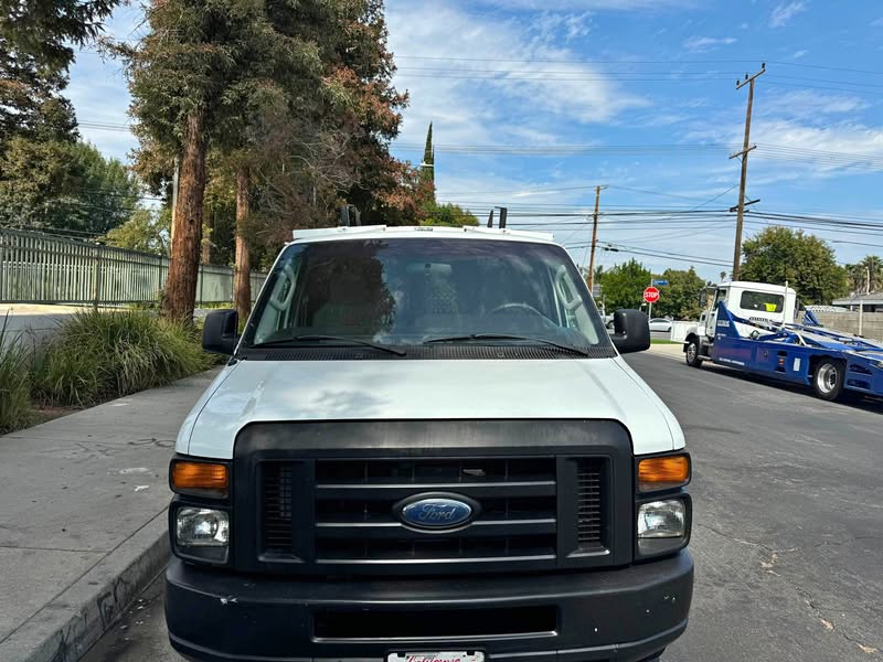 2013 Ford Econoline E250 Cargo - Van