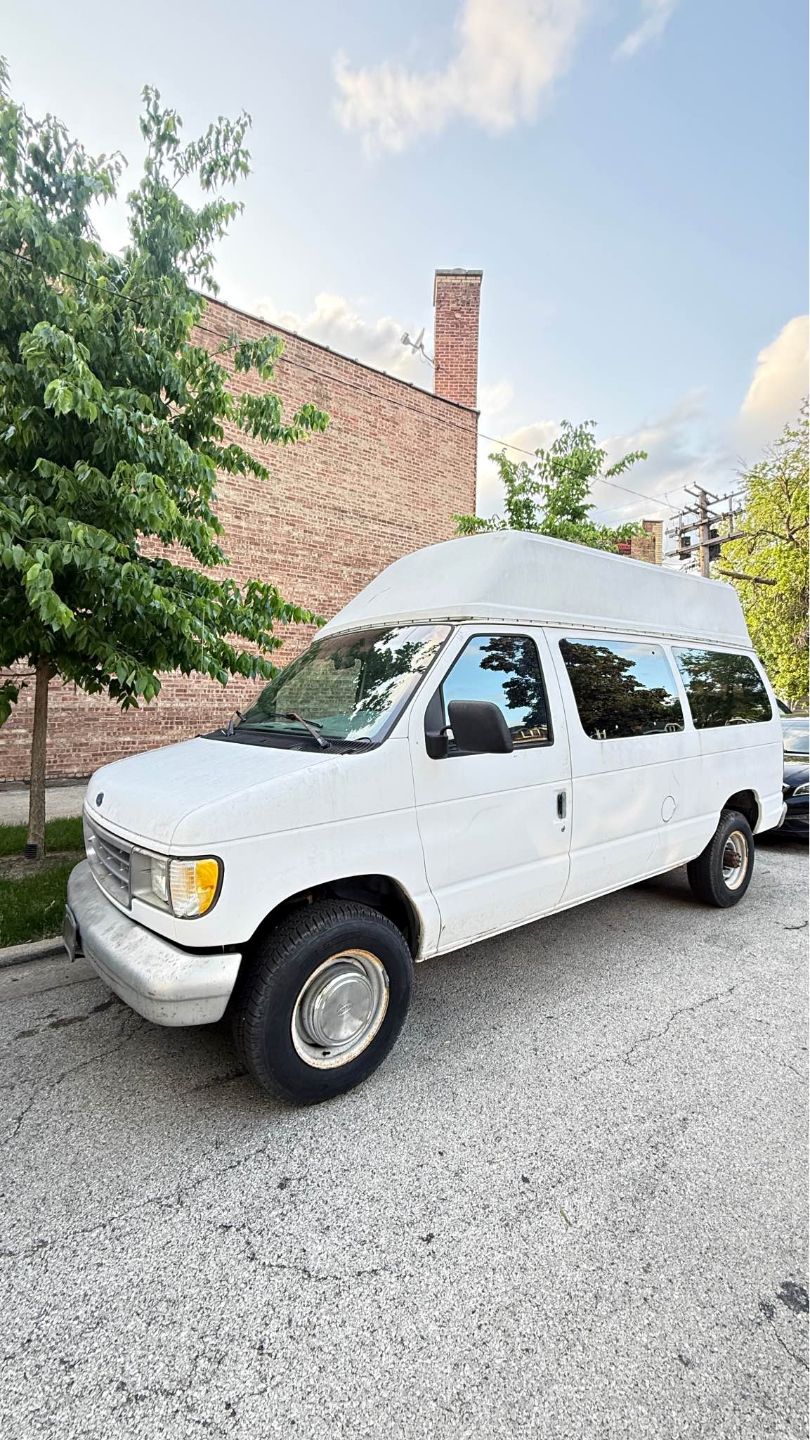 1996 Ford Econoline E350 Cargo - Van