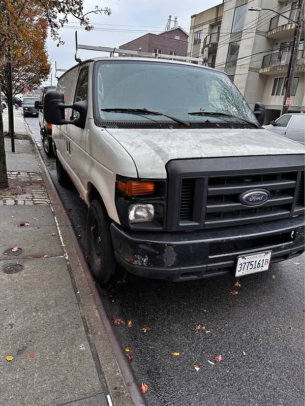 2010 Ford Econoline - Van