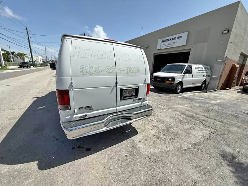 2014 Ford Econoline E150 Cargo - Van