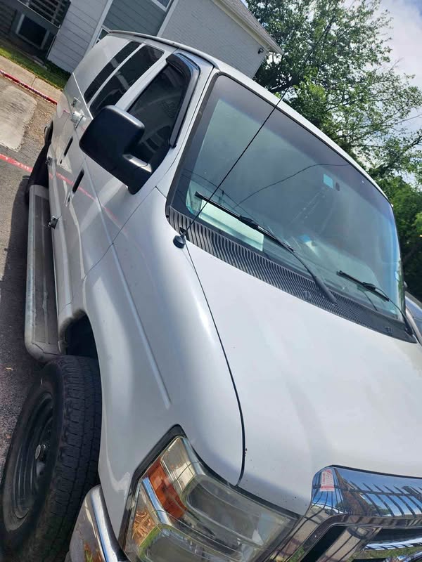 2012 Ford Econoline - Super Van
