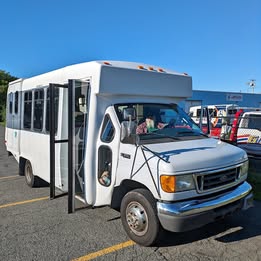 2005 Ford Econoline