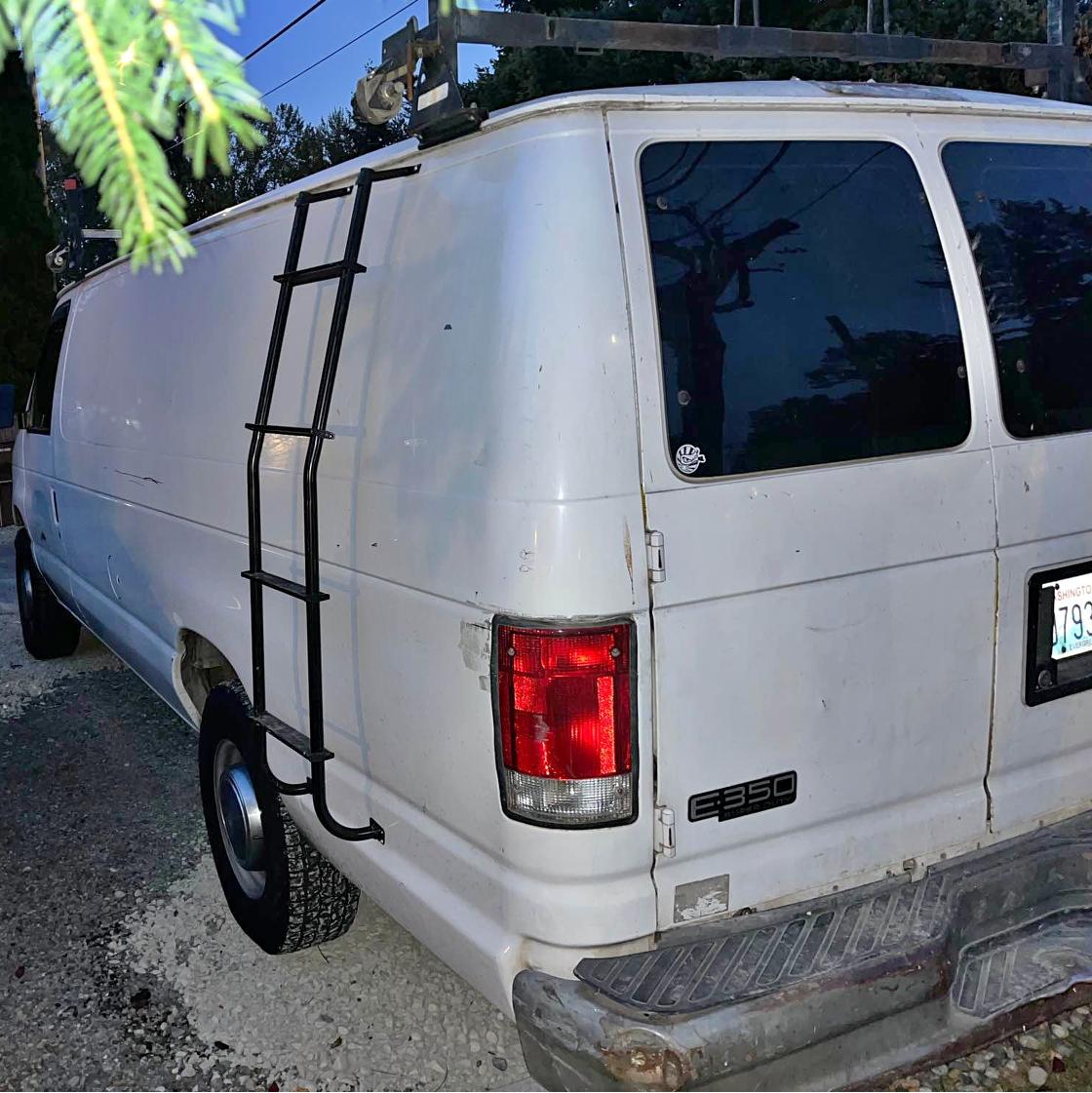 2001 Ford Econoline E350 Super Duty Cargo - Van