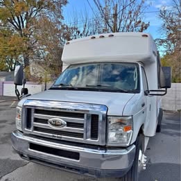 2009 FORD ECONOLINE WHEEL CHAIR ACCESSIBLE