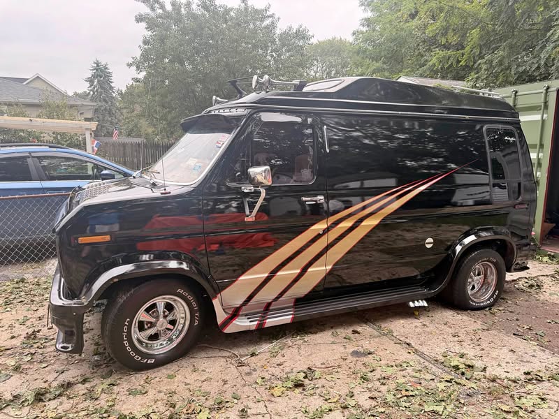 1978 Ford Econoline - Chateau Van 3D
