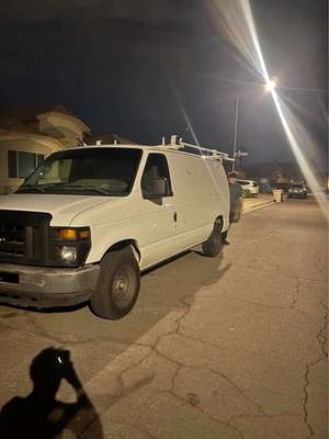 2011 Ford Econoline E150 Cargo - Van