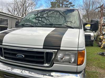 2007 Ford Econoline E350 Super Duty Cargo - Van