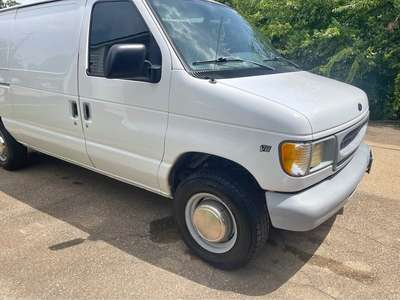 1999 Ford Econoline E250 Cargo - Van