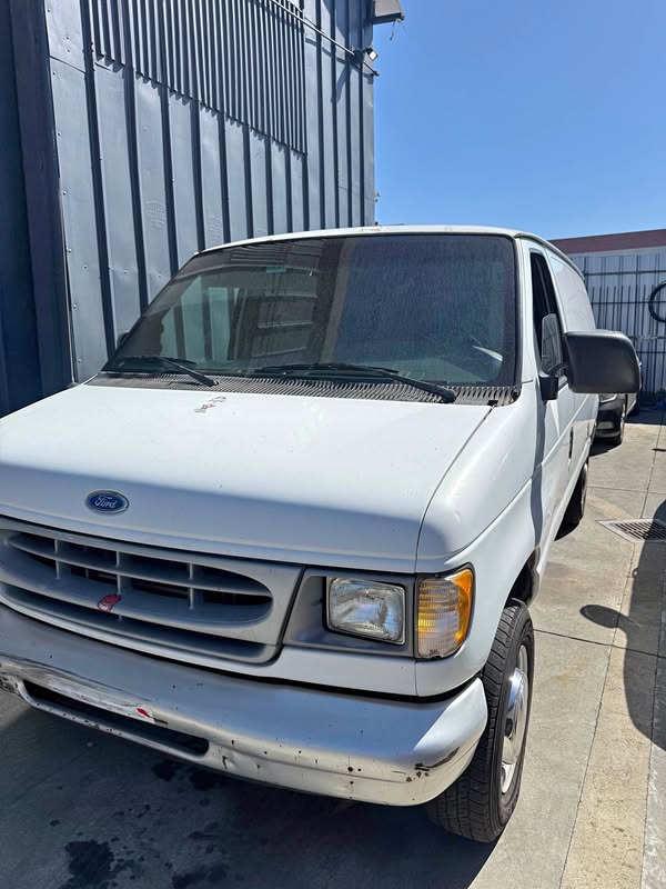 1997 Ford Econoline E250 Cargo