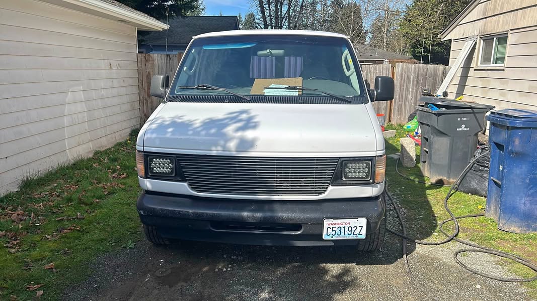 2003 Ford Econoline - Van