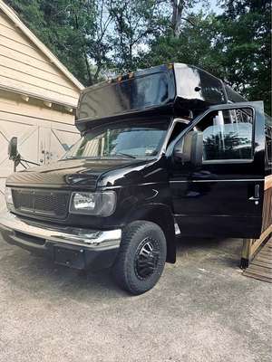 2005 Ford Econoline